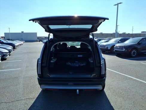 New 2026 Hyundai Ioniq 9 SE image 15