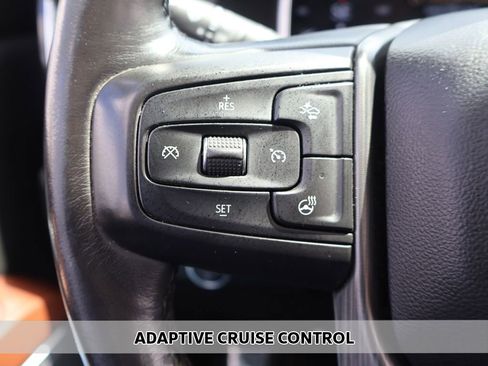 Used 2024 GMC Sierra 3500 Denali Ultimate AWD/4WD image 6