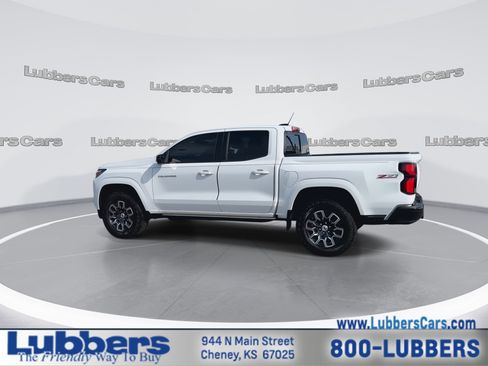 Used 2024 Chevrolet Colorado Z71 w/ Z71 Convenience Package 2 image 6