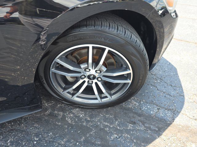 Used 2016 Ford Mustang Premium RWD image 27