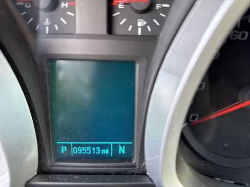Used 2017 Chevrolet Equinox LS AWD/4WD image 6