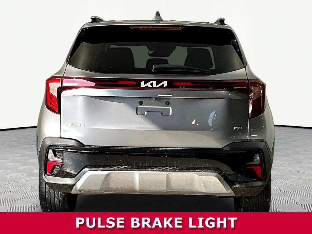 Used 2024 Kia Seltos SX w/ SX Sunroof Package AWD/4WD image 5