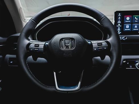 Used 2026 Honda Pilot Touring image 7