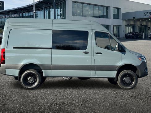New 2026 Mercedes-Benz Sprinter 2500 image 3