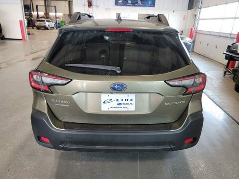 Certified 2025 Subaru Outback Premium w/ Popular Package #1A image 6