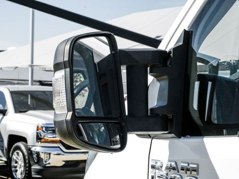 Used 2017 RAM ProMaster 1500 image 36