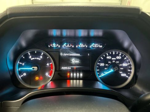 Used 2020 Ford F350 XLT w/ XLT Premium Package AWD/4WD image 12