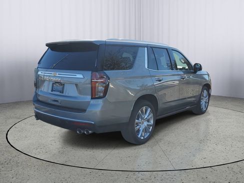 Used 2024 Chevrolet Tahoe High Country image 4