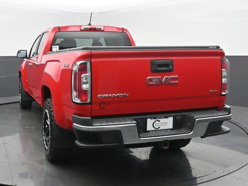 Used 2015 GMC Canyon SLT image 4