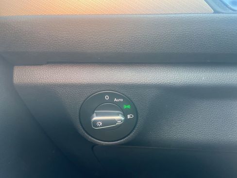 Used 2023 Volkswagen Jetta Sport FWD image 20