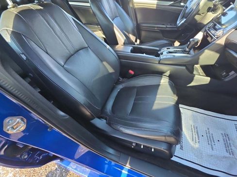 Used 2016 Honda Civic Touring image 42