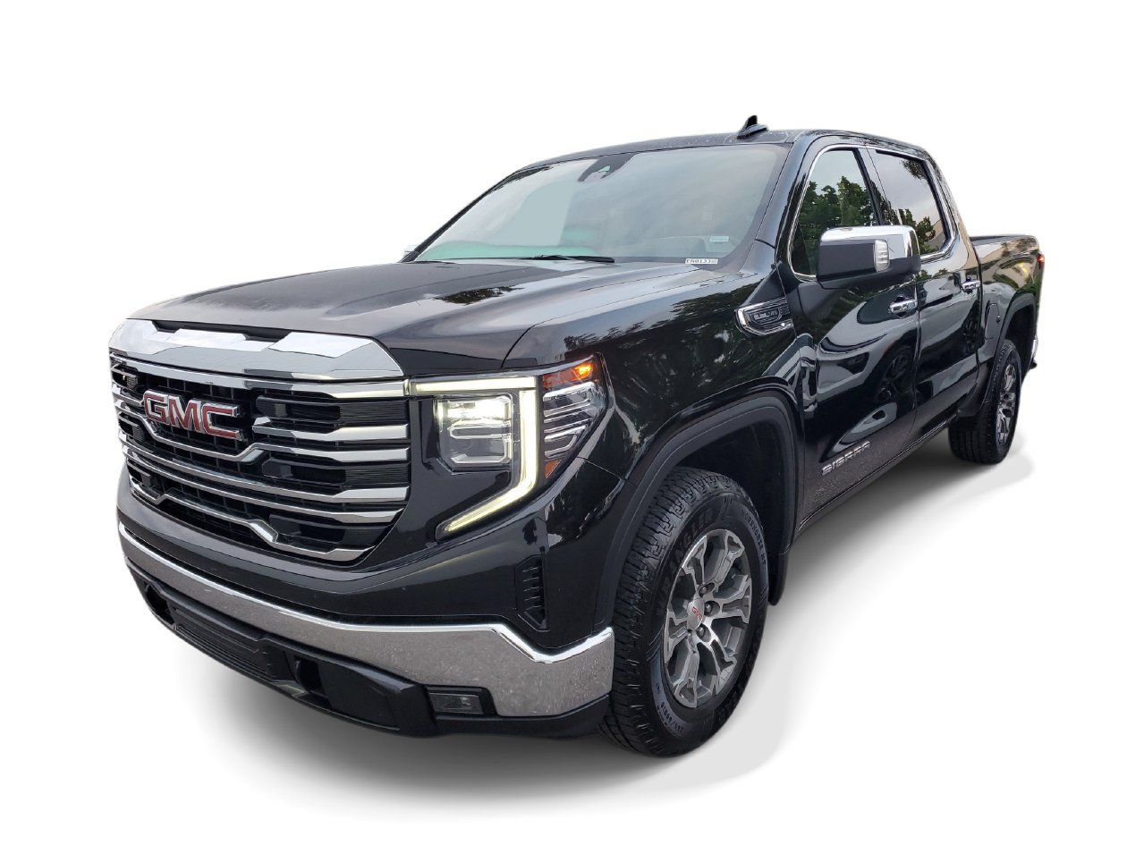 Used 2025 GMC Sierra 1500 SLT RWD image 2