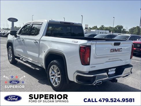 Used 2021 GMC Sierra 1500 SLT AWD/4WD image 8