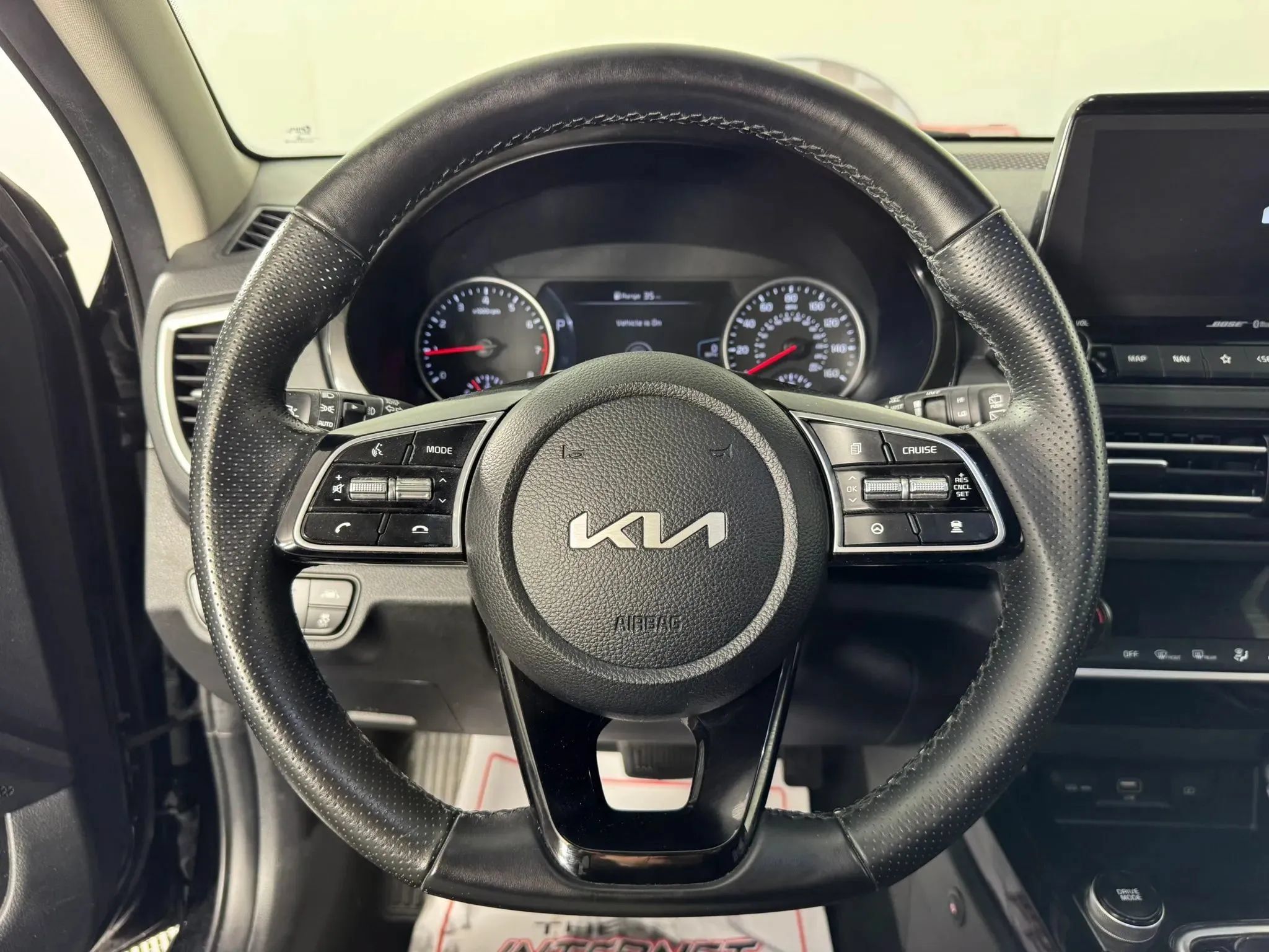 Used 2022 Kia Seltos SX w/ Sunroof Package AWD/4WD image 13