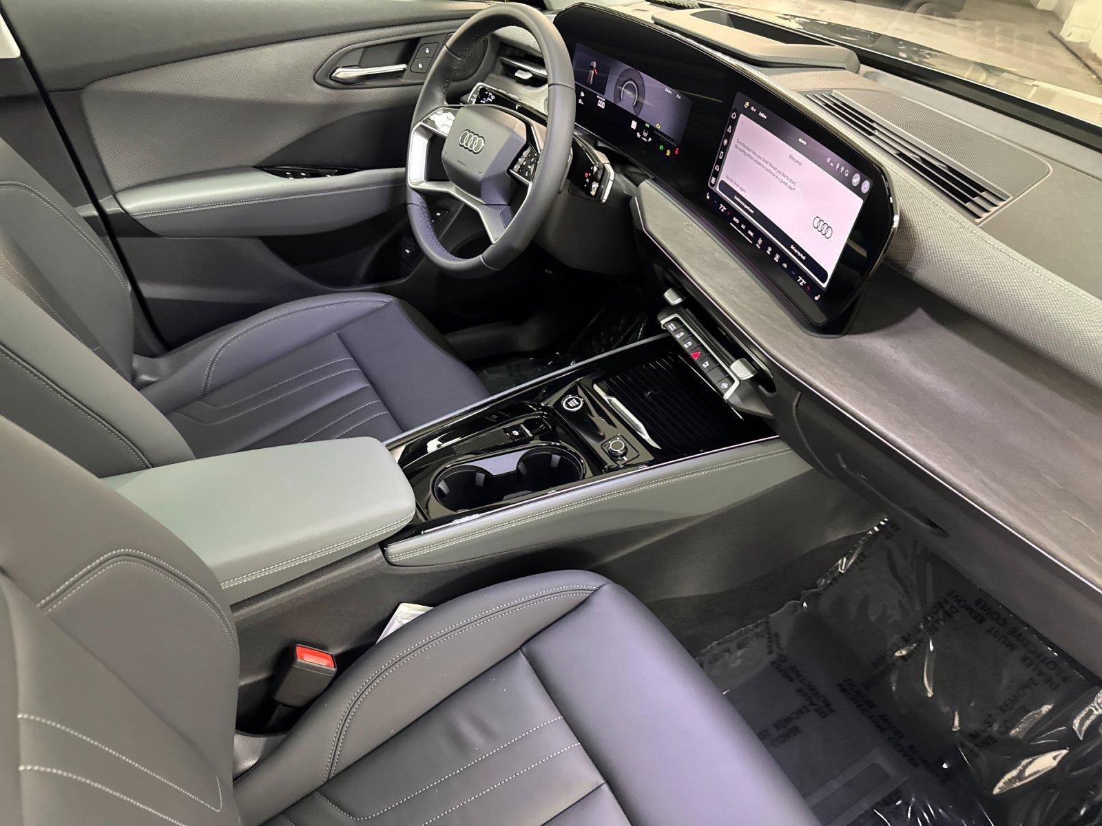 New 2026 Audi Q3 quattro 2.0T AWD/4WD image 15