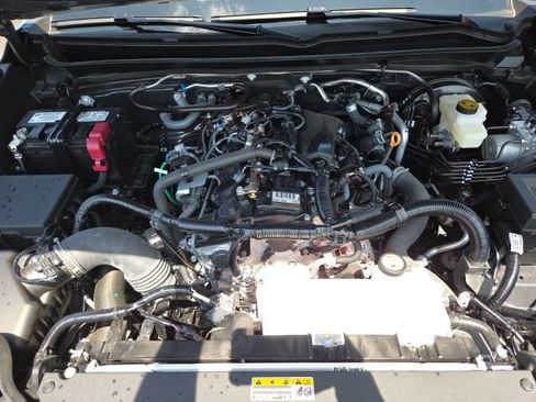 Used 2026 Toyota Tacoma SR5 AWD/4WD image 28