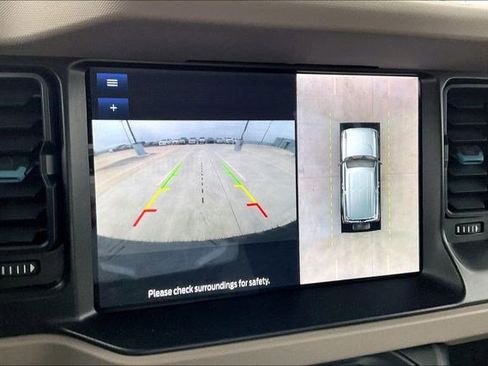 Used 2022 Ford Bronco Wildtrak image 26