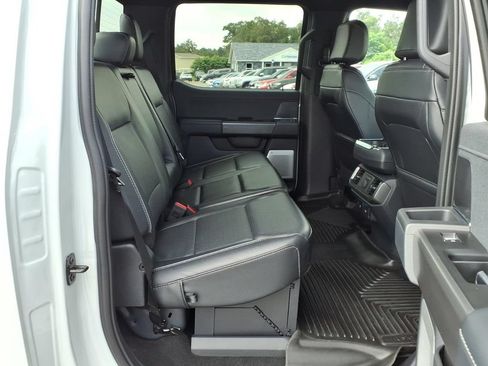 Used 2024 Ford F150 Lariat w/ Equipment Group 502A High AWD/4WD image 15