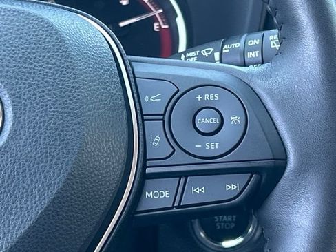 Used 2025 Toyota RAV4 XLE w/ Convenience Package AWD/4WD image 61