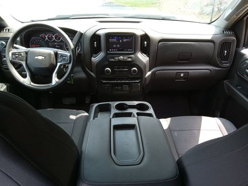 Used 2023 Chevrolet Silverado 2500 Custom w/ Custom Value Package AWD/4WD image 15