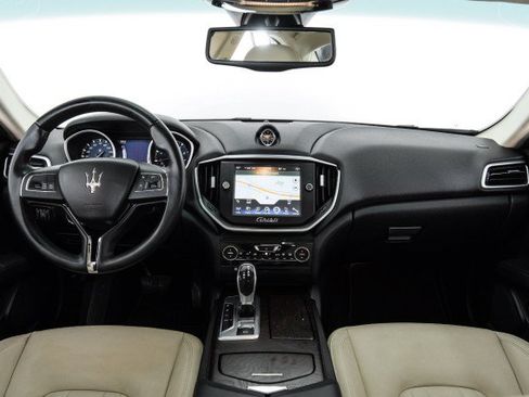 Used 2014 Maserati Ghibli S Q4 AWD/4WD image 11