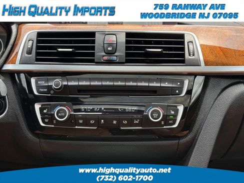 Used 2018 BMW 330i xDrive Wagon AWD/4WD image 34