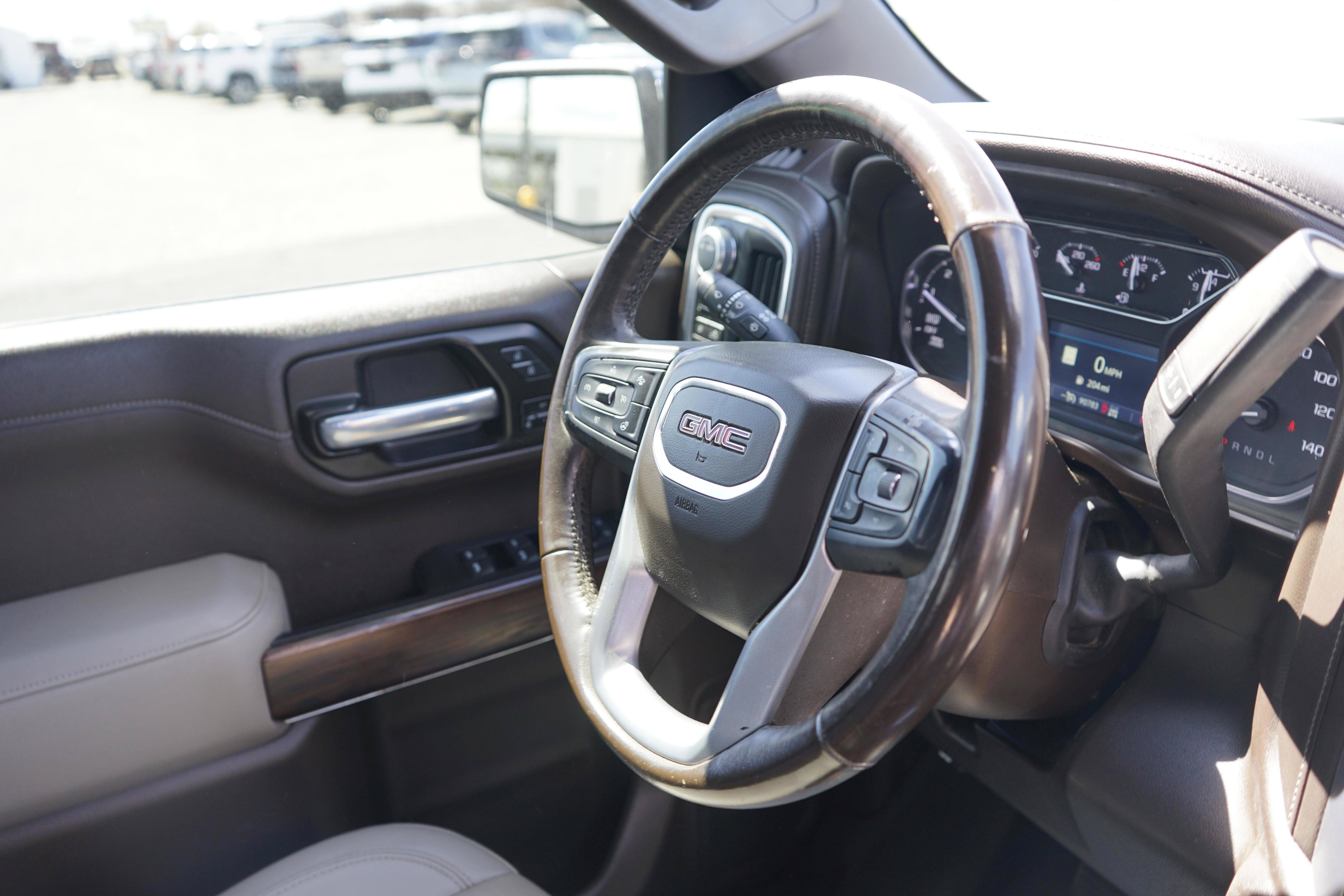 Used 2021 GMC Sierra 1500 SLT AWD/4WD image 25