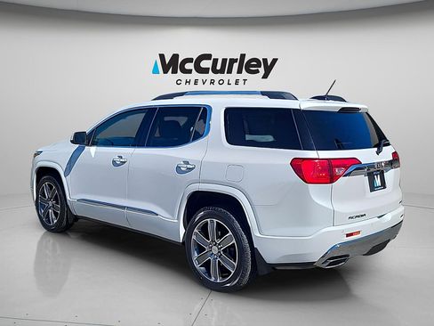 Used 2019 GMC Acadia Denali w/ Technology Package AWD/4WD image 5
