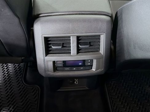 Used 2019 Volkswagen Atlas SE w/ Towing Package FWD image 31