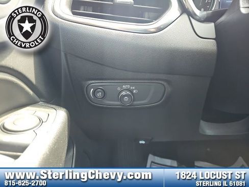 Used 2023 Chevrolet Equinox LT w/ Driver Convenience Package image 19