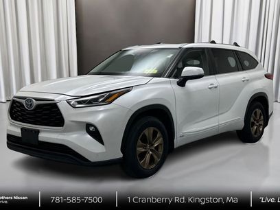 Used 2023 Toyota Highlander Bronze Edition