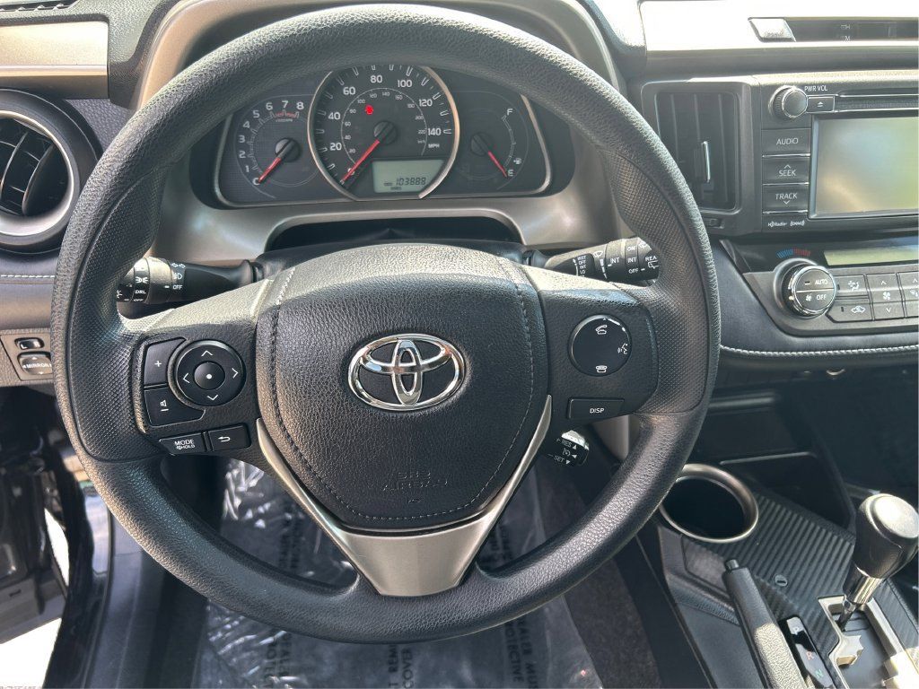 Used 2013 Toyota RAV4 XLE AWD/4WD image 19