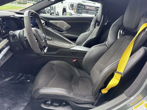 Used 2023 Chevrolet Corvette Z06 w/ Engine Appearance Package RWD image 12