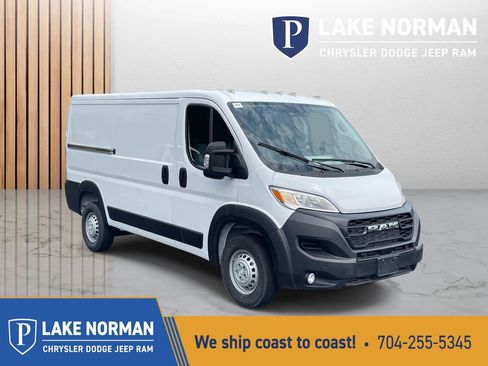 Used 2024 RAM ProMaster 1500 w/ Safety Group FWD image 1