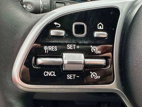 Certified 2022 Mercedes-Benz GLC 300 GLC 300 image 19