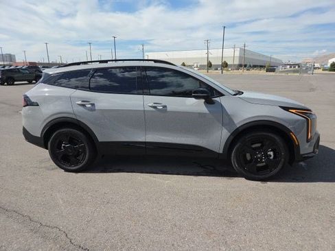 Used 2026 Kia Sportage X-Line AWD/4WD image 2