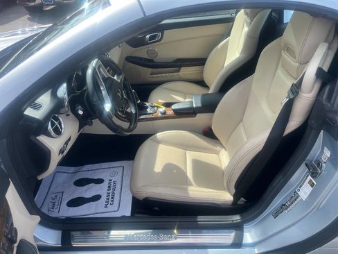 Used 2016 Mercedes-Benz SLK 350 image 13