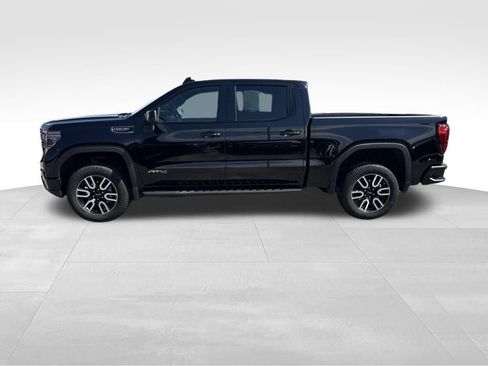 Used 2024 GMC Sierra 1500 AT4 w/ Technology Package AWD/4WD image 3