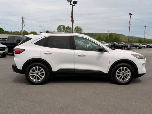 Used 2022 Ford Escape SE AWD/4WD image 4