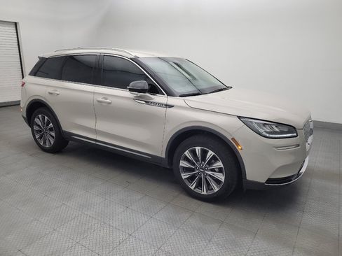 Used 2022 Lincoln Corsair Reserve w/ Elements Package FWD image 11