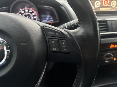 Used 2016 MAZDA MAZDA3 i Touring image 13