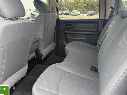 Used 2018 RAM 2500 Tradesman w/ Chrome Appearance Group image 23