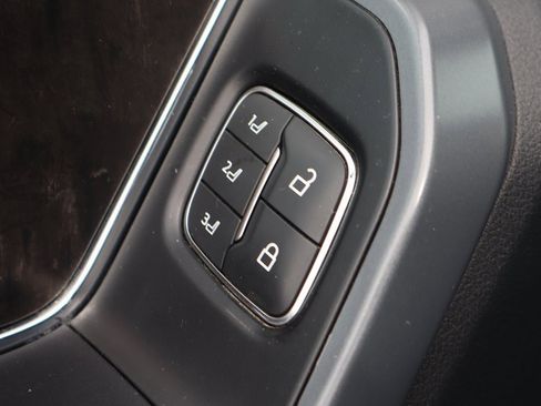 Used 2022 Ford F150 Lariat image 17