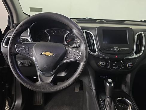 Used 2020 Chevrolet Equinox LT image 9