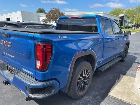 Used 2022 GMC Sierra 1500 Elevation w/ X31 Off-Road Package AWD/4WD image 14