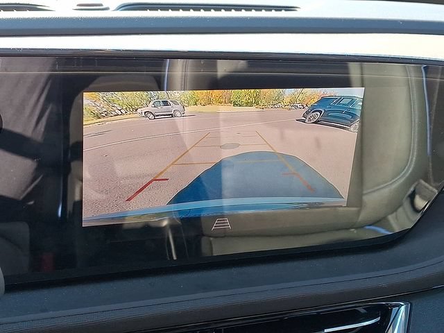 Used 2025 Buick Envista Sport Touring w/ Convenience I Package FWD image 14