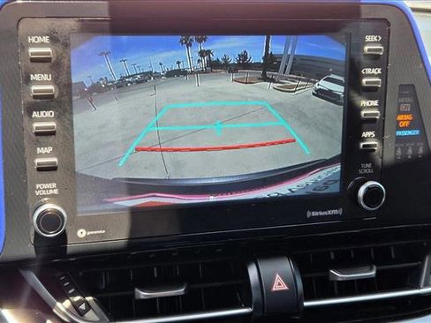 Used 2022 Toyota C-HR XLE FWD image 26