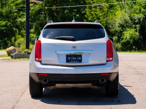 Used 2015 Cadillac SRX Luxury w/ Driver Awareness Package image 6