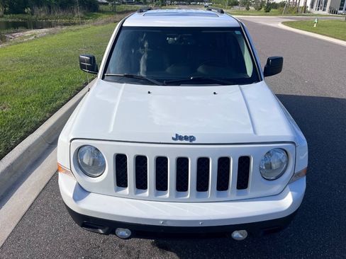 Used 2015 Jeep Patriot High Altitude AWD/4WD image 16