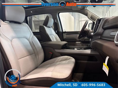 New 2026 RAM 1500 Laramie image 32